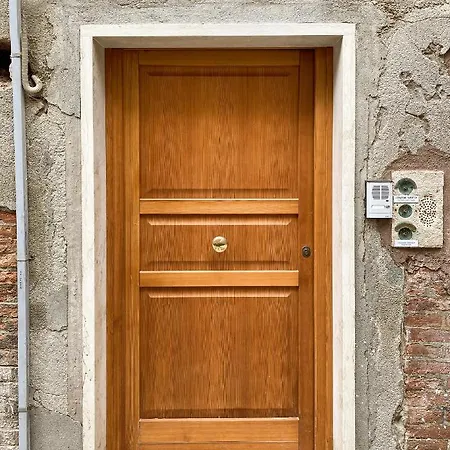 Querini Suite-balcony On Canal, Close To San Marco 威尼斯