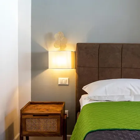 Querini Suite-balcony On Canal, Close To San Marco Daire
